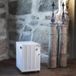 Déshumidificateur d’air – WOODS SW20FW – 13,5 L/jour – pour 80 m²